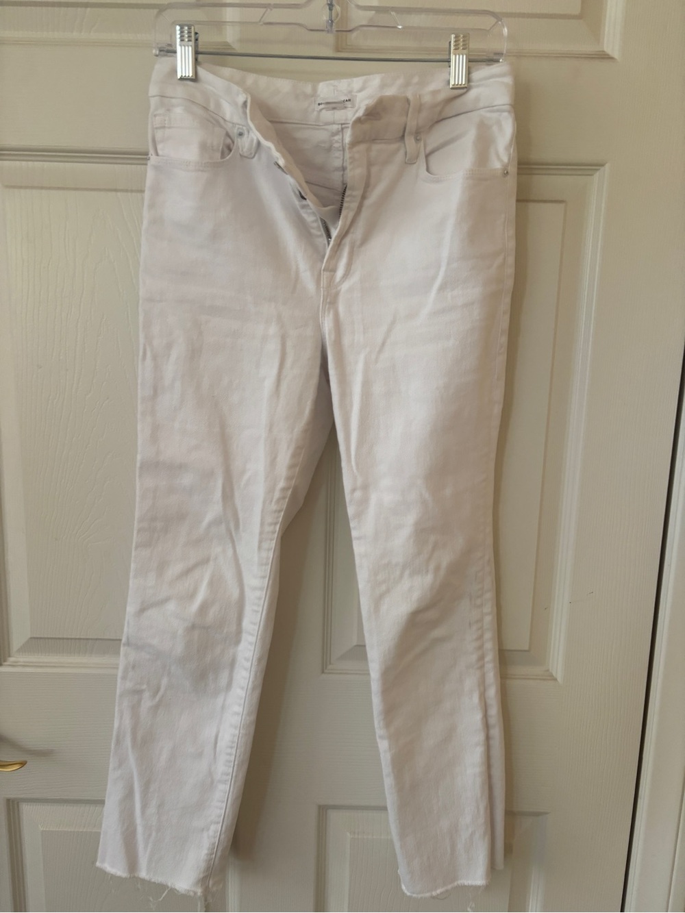 Good American White Straight-Leg Jeans